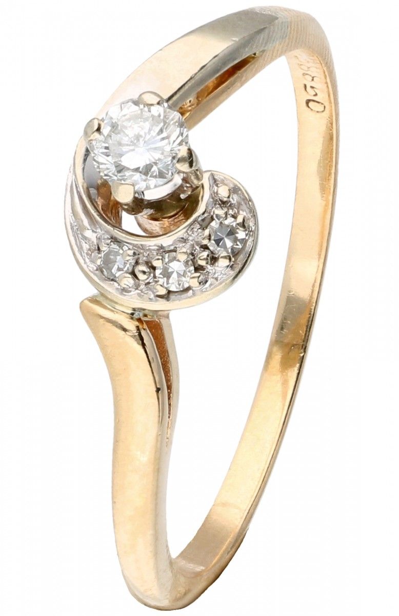 BLA 10K. Bicolor gold ring set with approx. 0.14 ct. Diamond. 一颗明亮式切割钻石（约0.12克拉）&hellip;