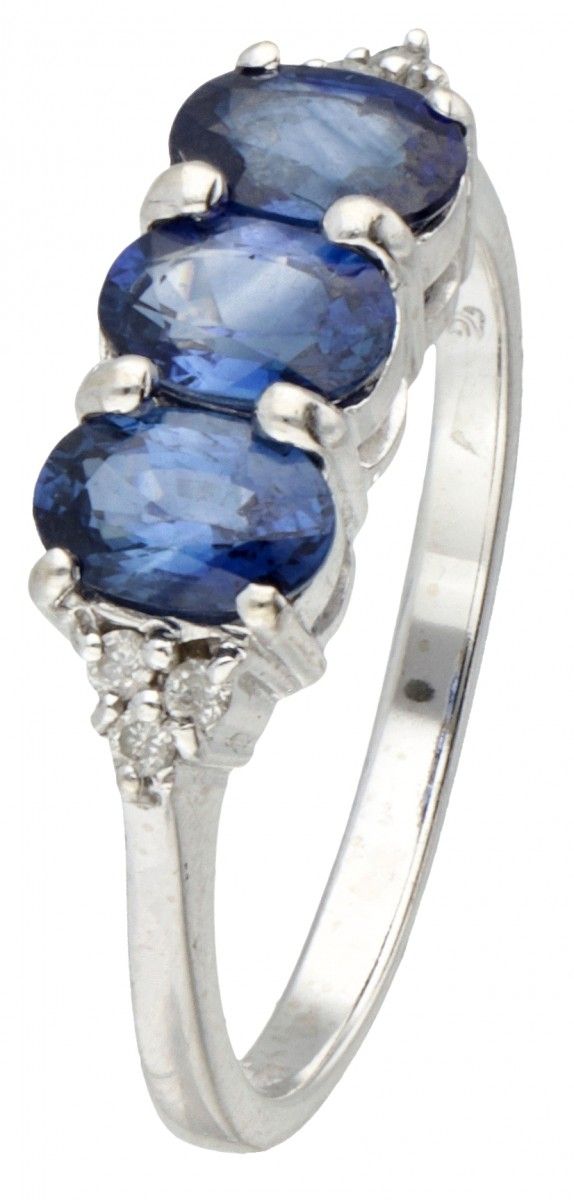 14K. White gold ring set with approx. 1.50 ct. Natural sapphire and approx. 0.03&hellip;