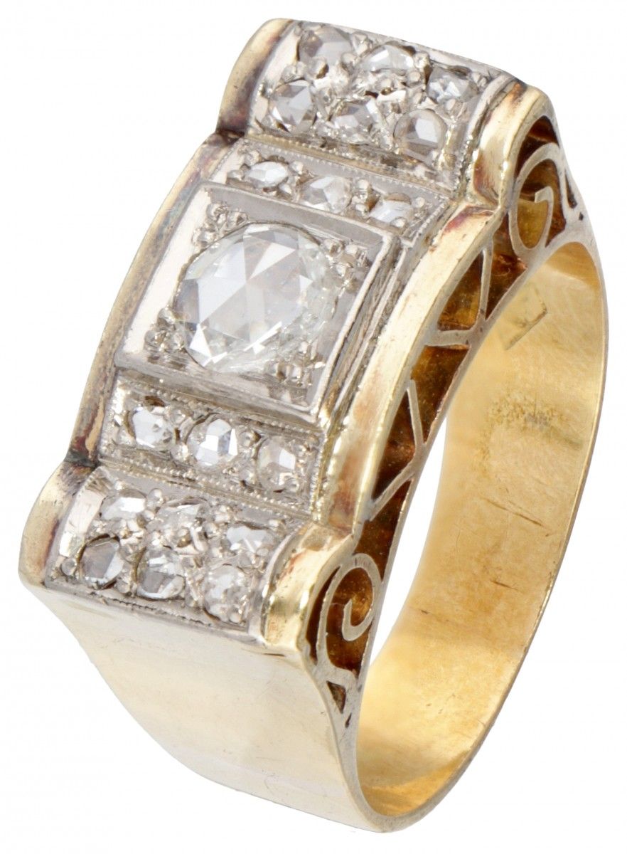 14K. Yellow gold openwork art deco tank ring set with rose cut diamond. Poinçons&hellip;