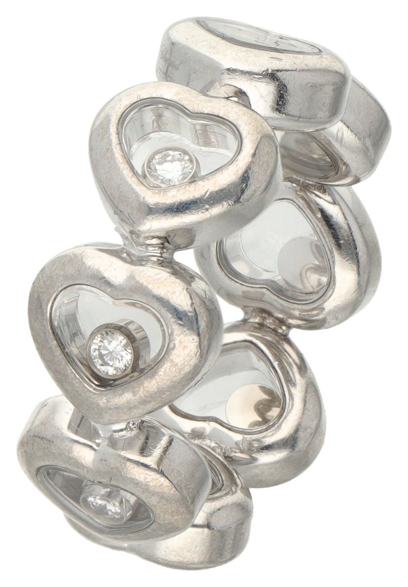 18K. White gold Chopard 'Happy Diamonds' heart-shaped alliance ring. 序号：82 / 104&hellip;