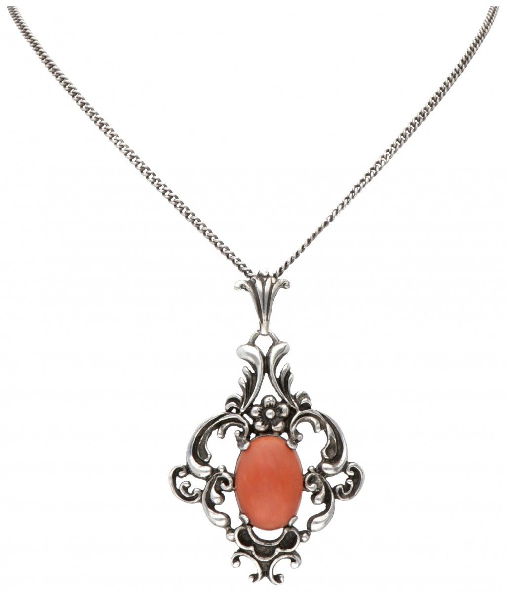 Silver necklace with pendant set with approx. 7.29 ct. Red coral - 835/1000. Mar&hellip;