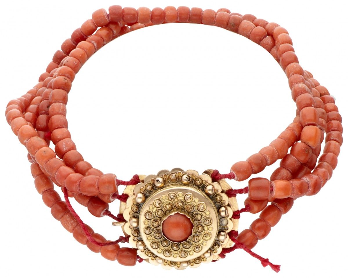 Antique four-row red coral necklace with a finely crafted 14K. Yellow gold closu&hellip;