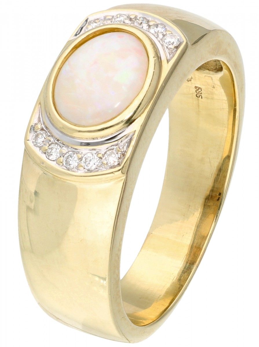 14K. Yellow gold band ring set with approx. 0.10 ct. Diamond and white opal. Mak&hellip;