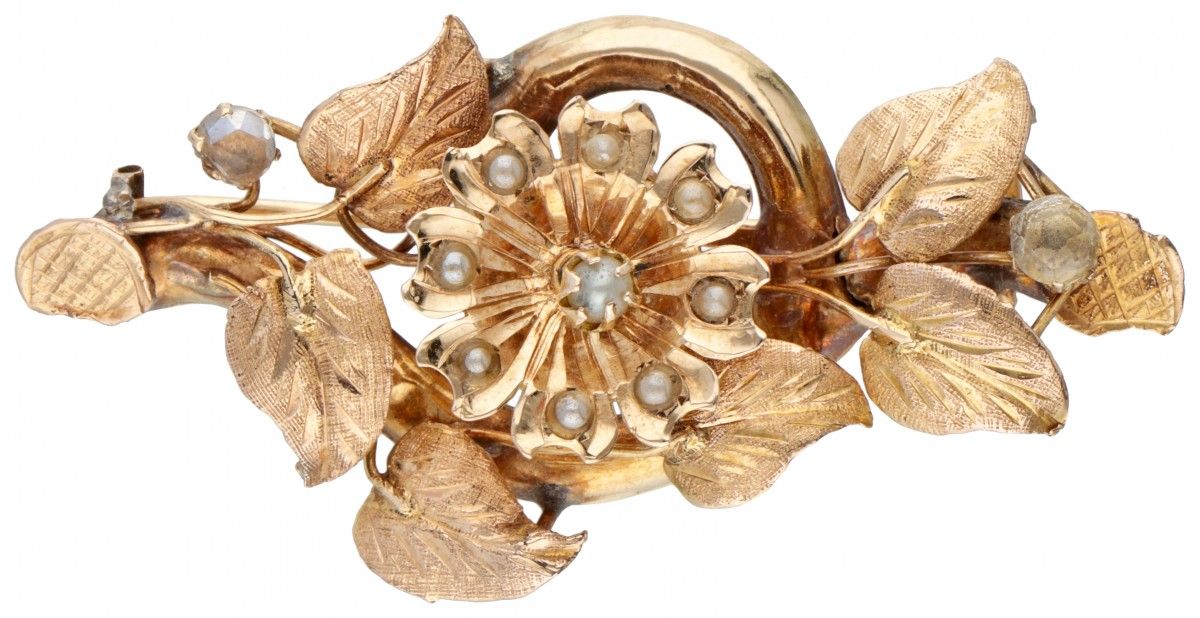 14K. Rose gold flower-shaped brooch set with seed pearls and a rhinestone. Hallm&hellip;