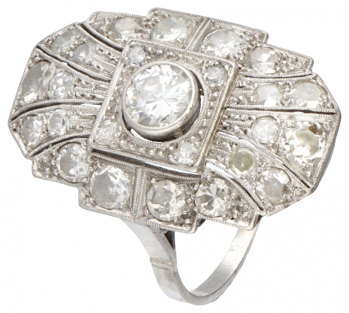 Pt 900 Platinum Art Deco dinner ring set with approx. 1.87 ct. Diamond. 印章。镶有25颗&hellip;