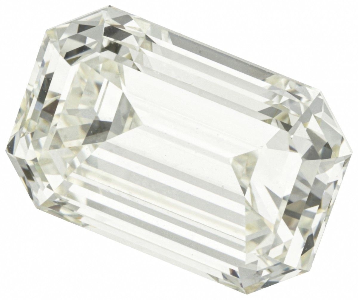 GIA Certified Emerald Cut Diamond 7.15 ct. 重量：7.15克拉。(13.59 x 9.95 x 6.05 mm), 清&hellip;