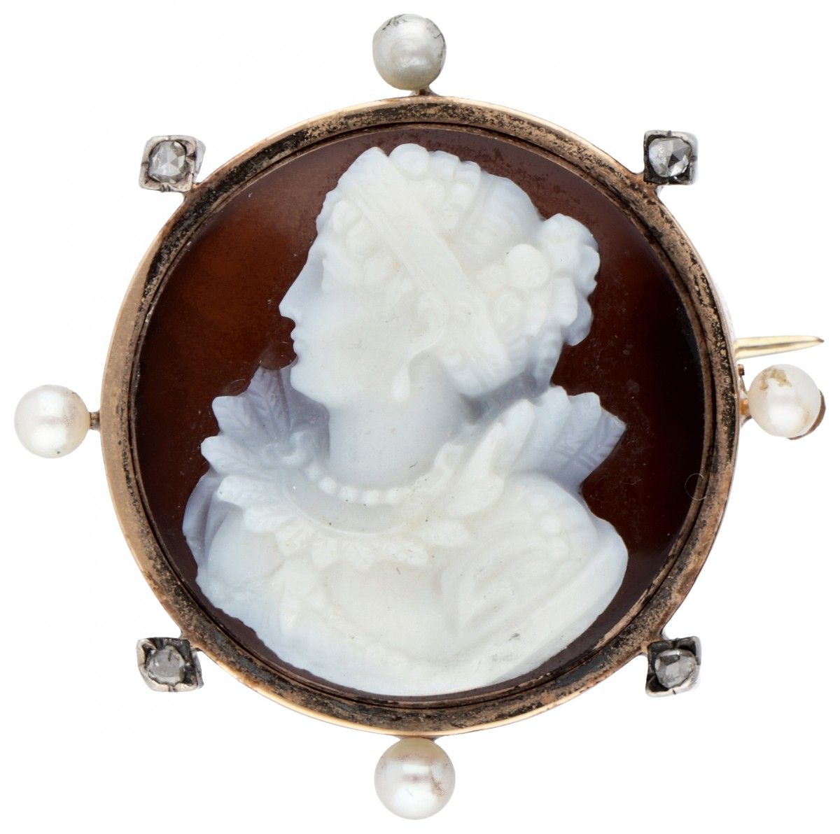 18K. Rose gold vintage cameo brooch decorated with diamond and seed pearl. Sello&hellip;