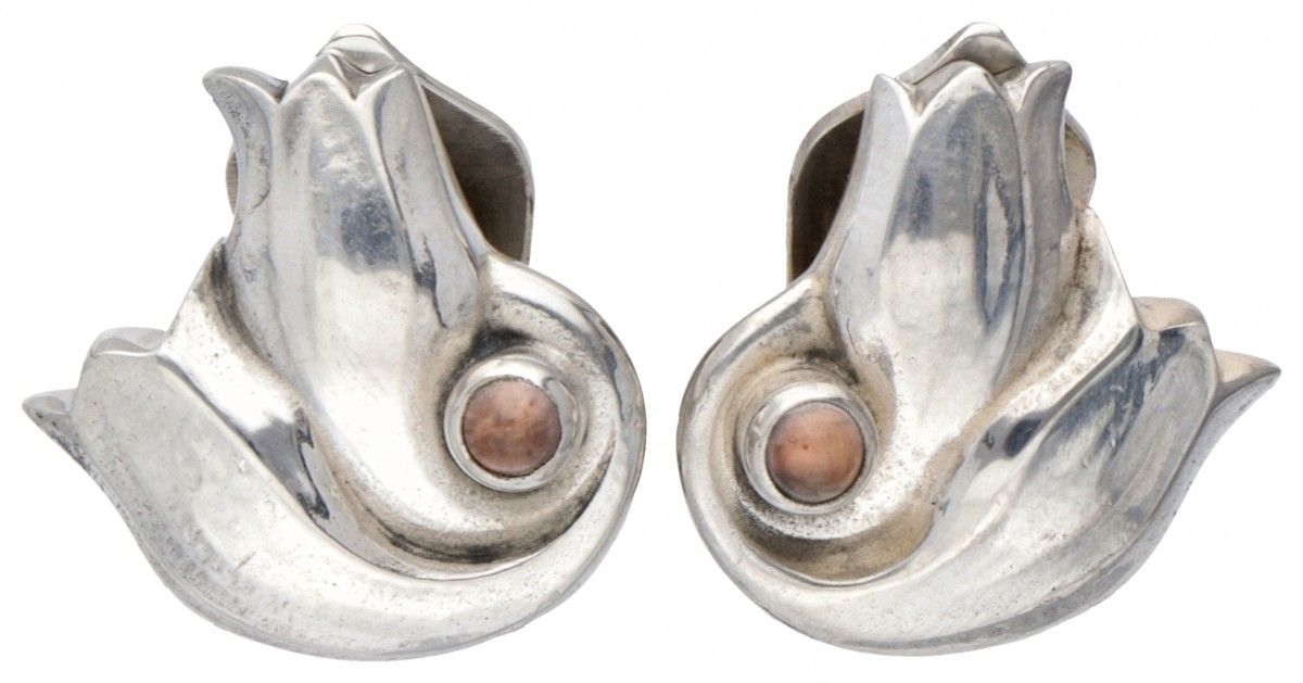 Silver Georg Jensen clip earrings of the year 1999, set with rose quartz - 925/1&hellip;