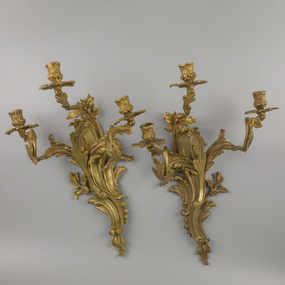 A set of (2) bronze symmetrical wall candelabra in rococo style, France, ca. 190&hellip;