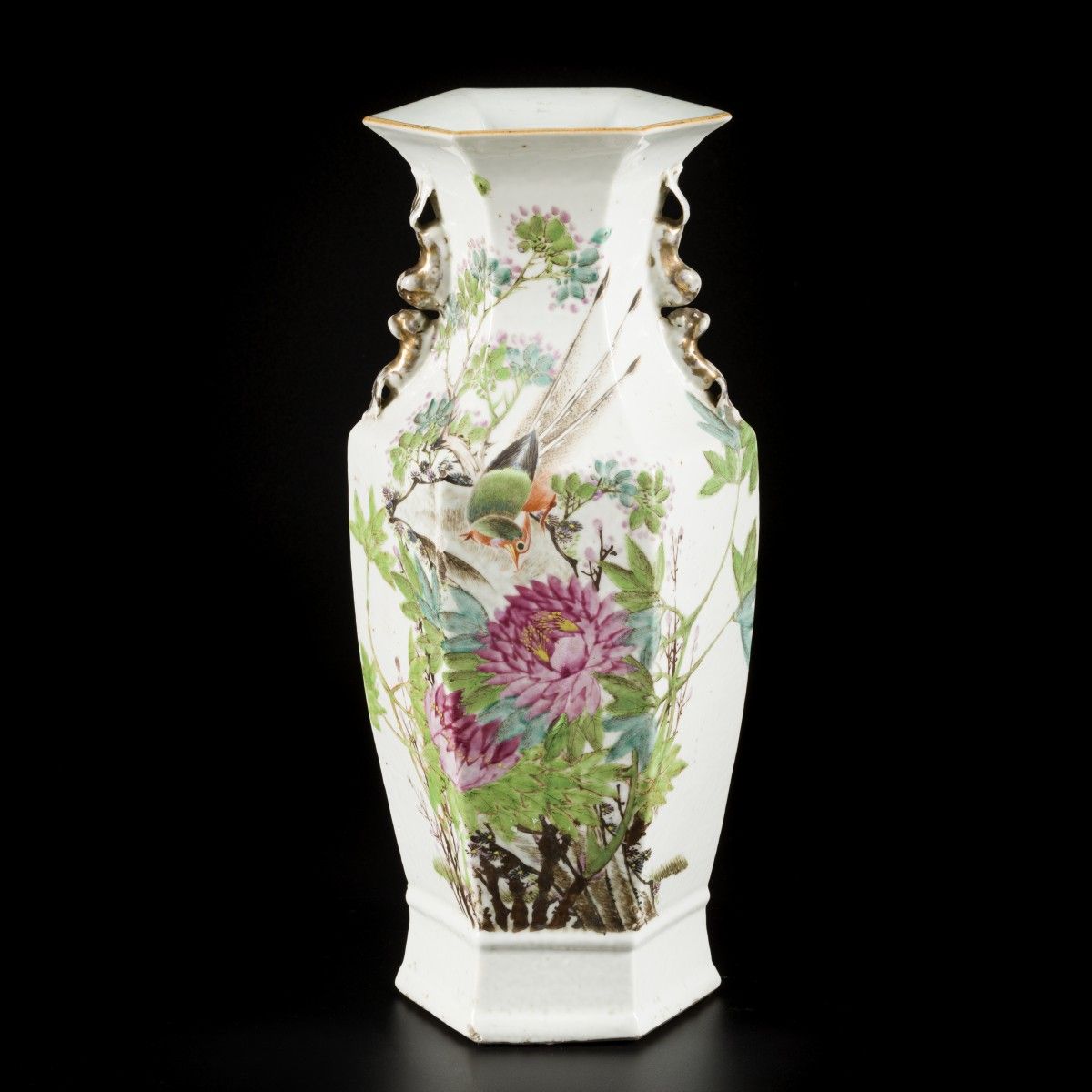 A porcelain Qiangjiang Cai vase with decoration of flowers and birds, China, lat&hellip;