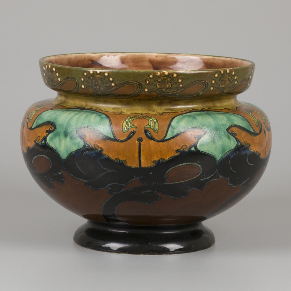 A earthenware cachepot with polychrome decoration, Rozenburg, The Hague, 1st hal&hellip;