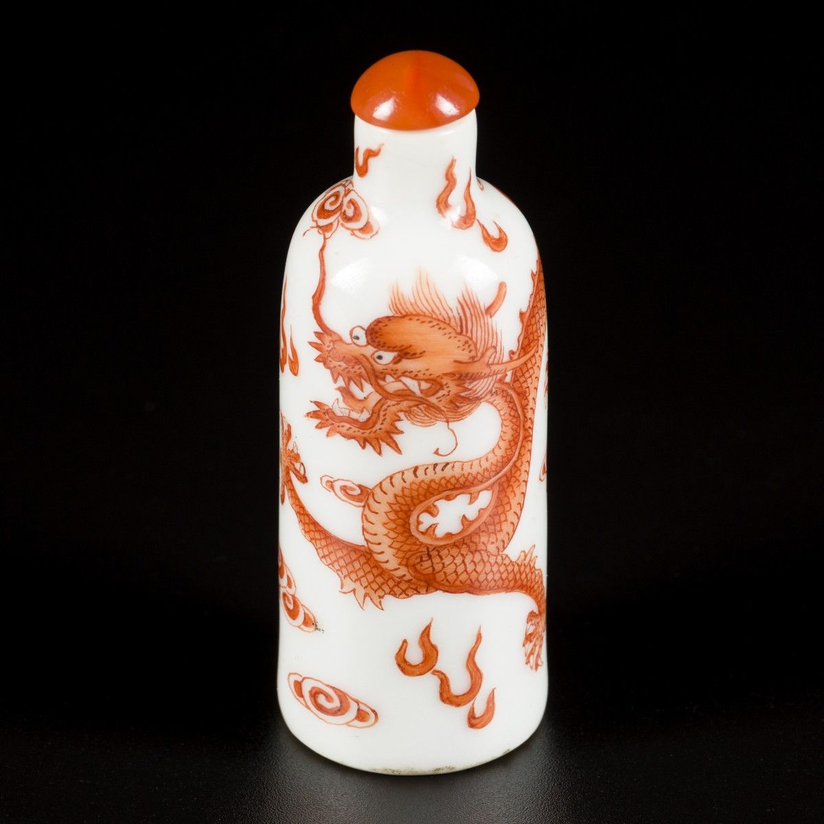 A porcelain snuff bottle with dragon decoration, marked in period, China, Doagoa&hellip;
