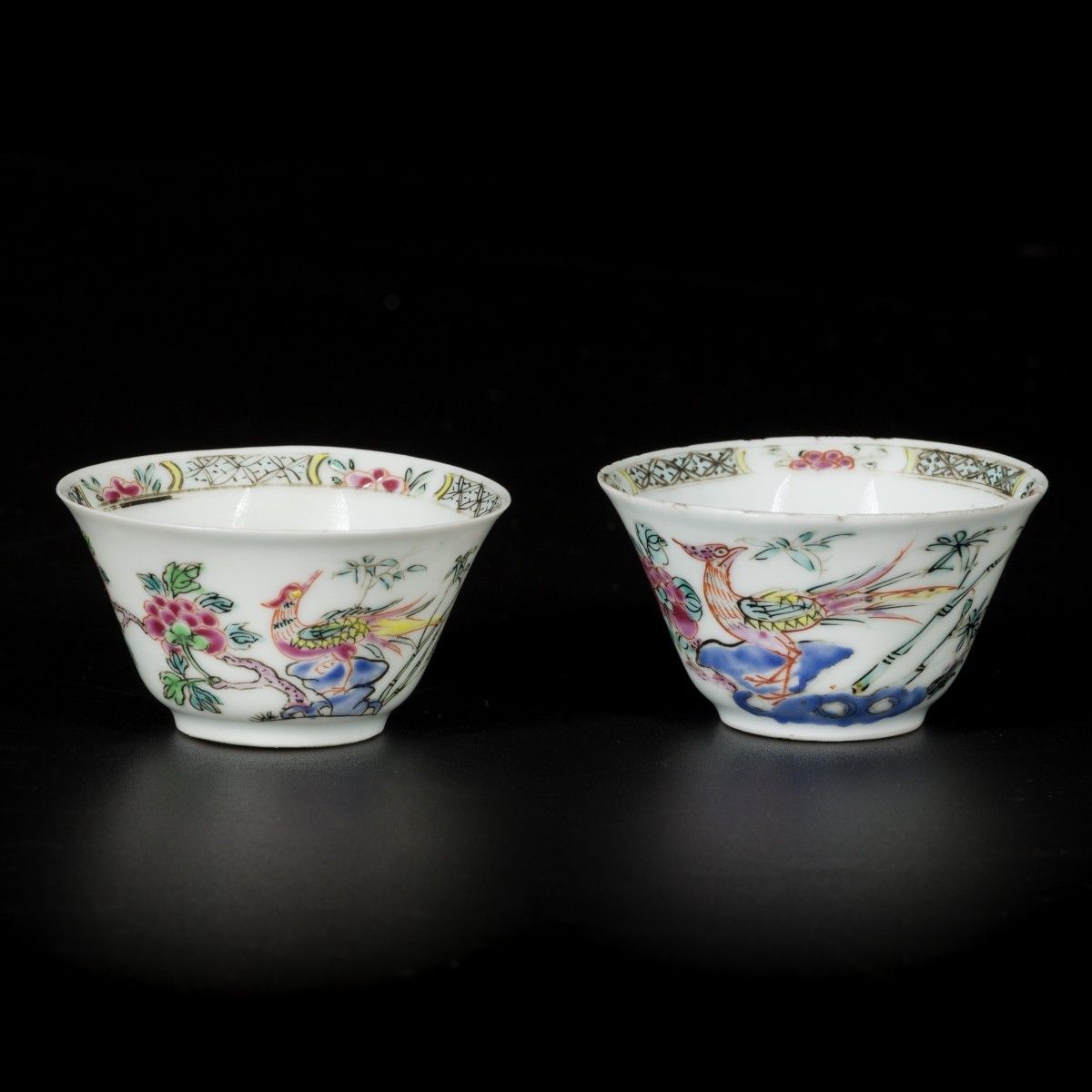 A set of (2) porcelain famille rose cups with bird of paradise decoration, China&hellip;