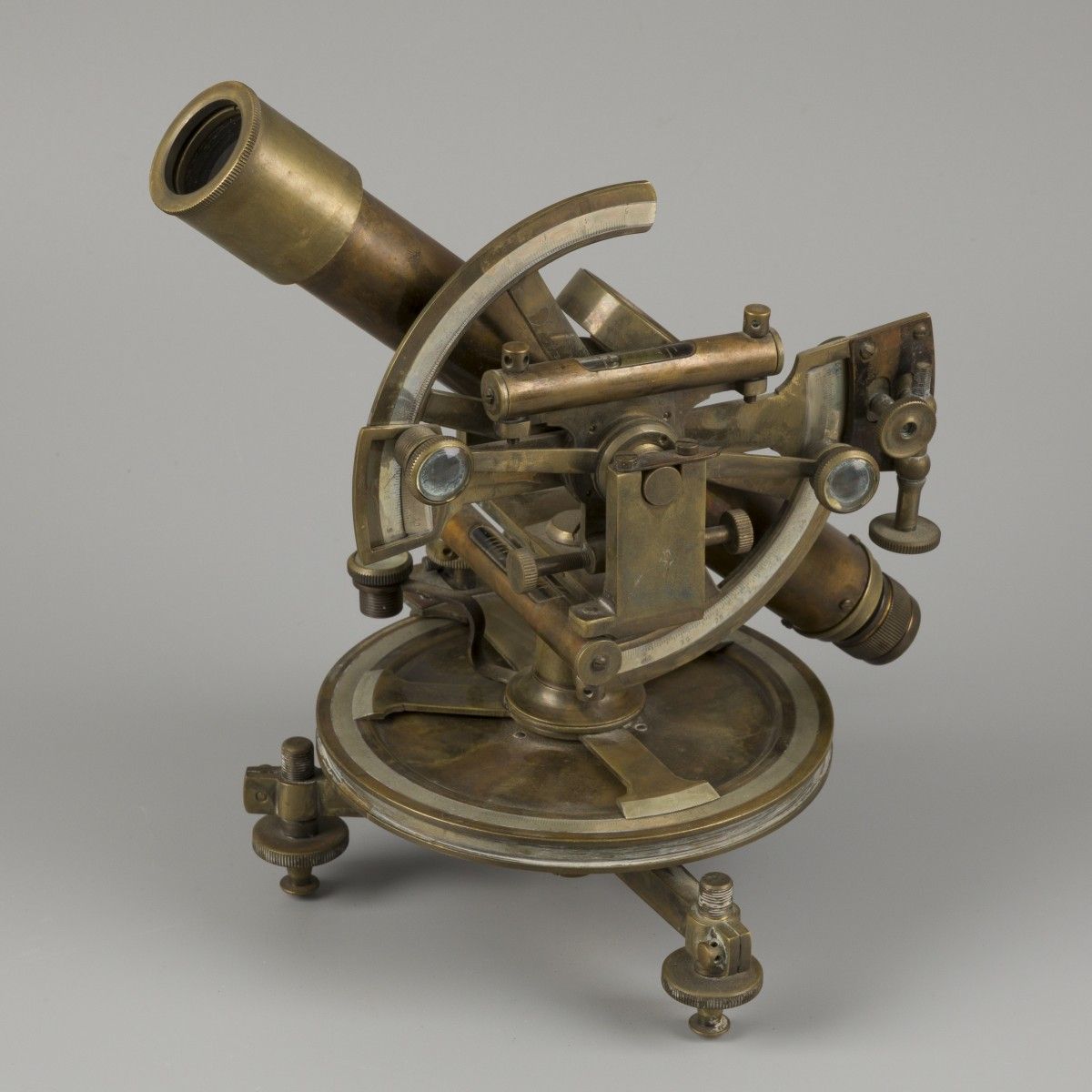 A brass surveyors' spirit level instrument with compass (transit/ theodolite), G&hellip;