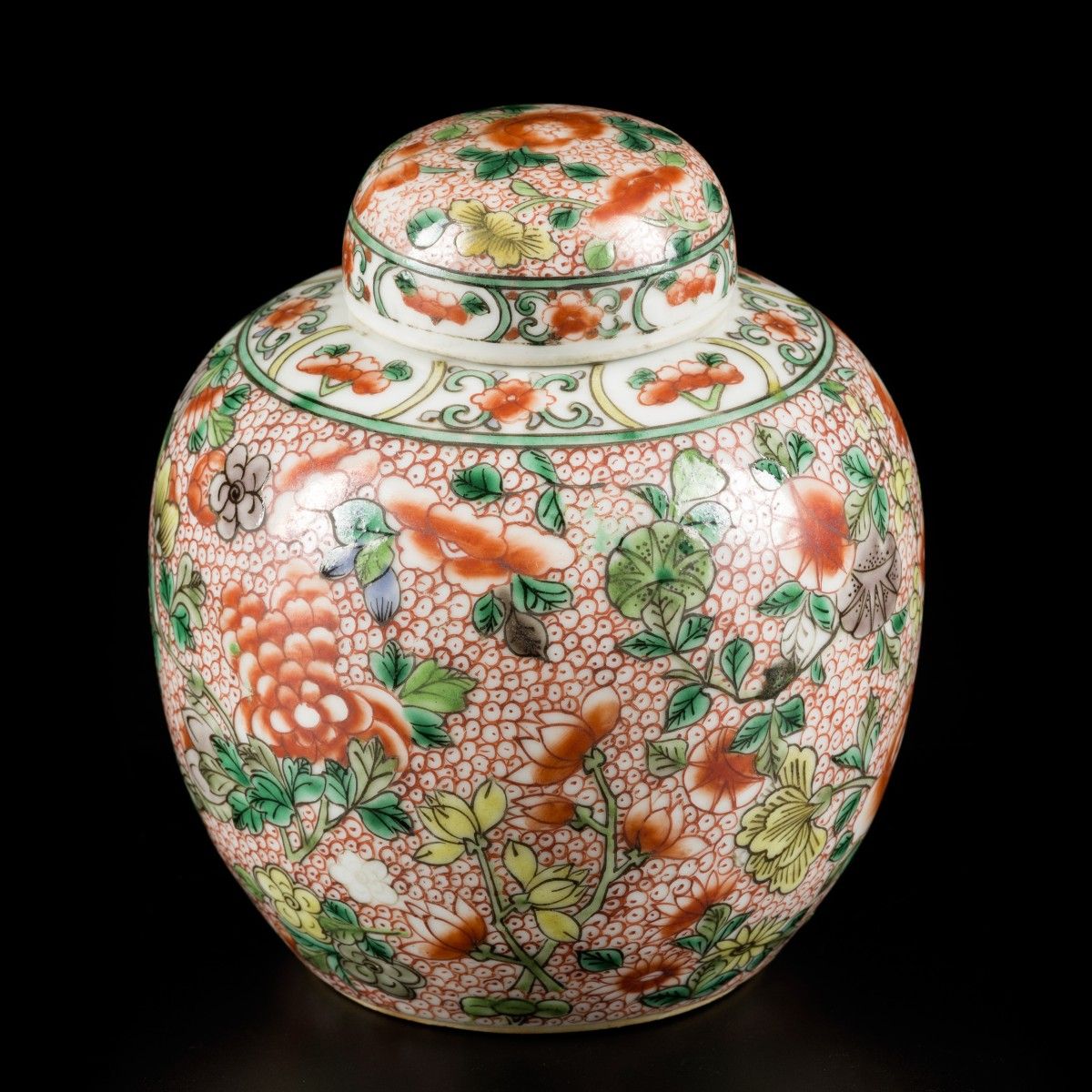A porcelain famille verte ginger jar, marked Lingzhi, China, 19th/20th century. &hellip;
