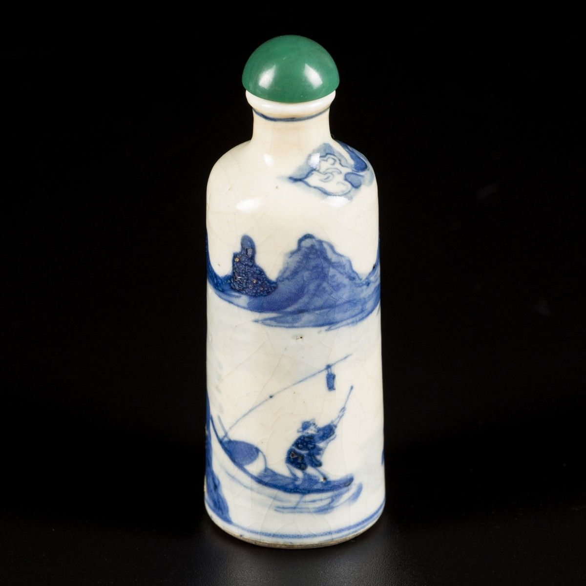 A softpaste snuff bottle with decor of scholar in a landscape, China, 19th centu&hellip;