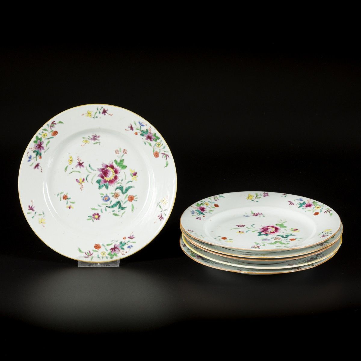 A set of (6) porcelain famille rose plates with floral decoration, China, 18th c&hellip;