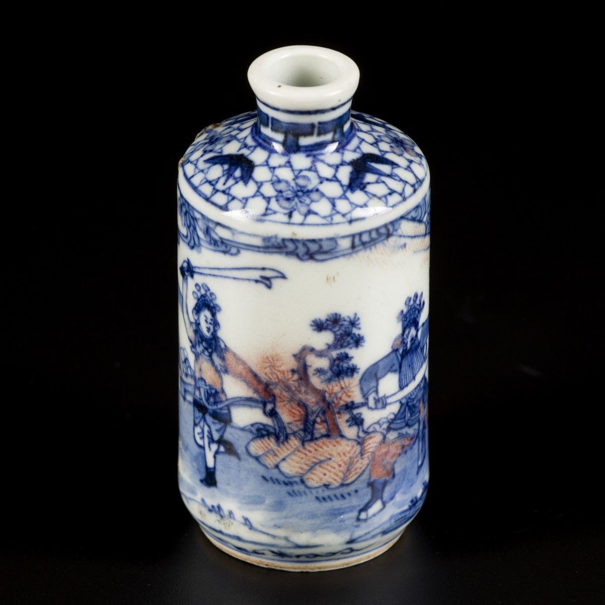 A porcelain iron-red snuff bottle with decoration of a sword fight, China, 19th &hellip;