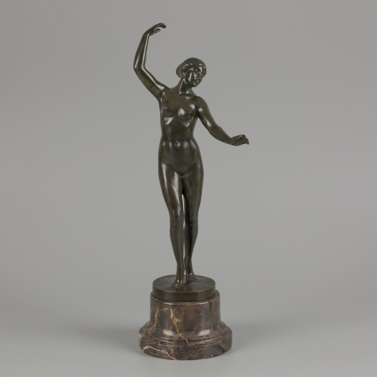 Max Valentin (1875-1931), A bronze figure of an elegant dancing beauty, Germany,&hellip;