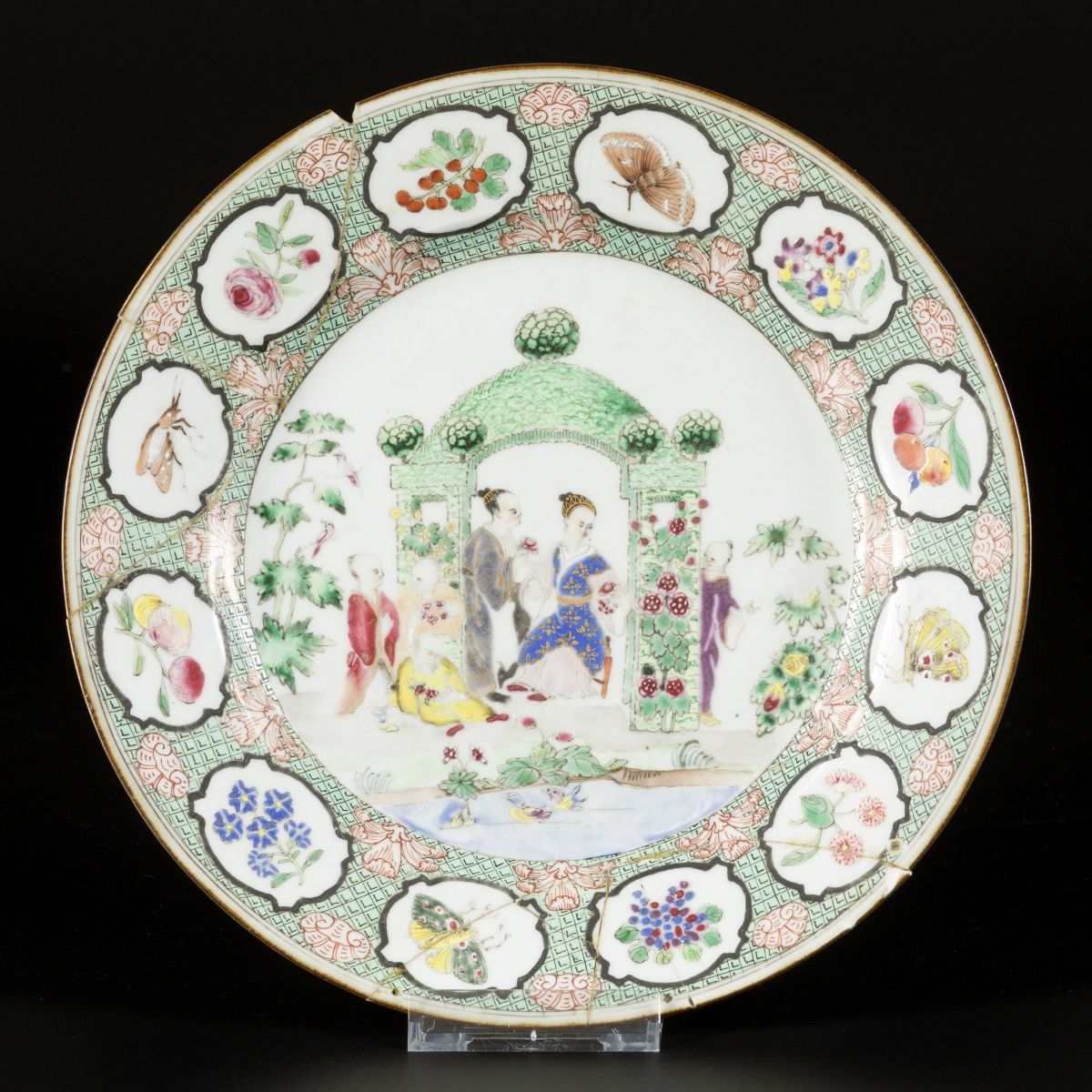 A porcelain plate after Cornelis Pronk "Arbor", China, circa 1738. 直径23厘米。各种维修。估&hellip;