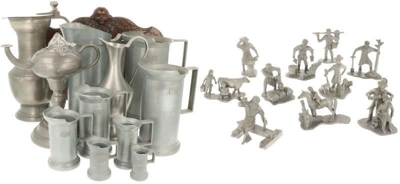 A lot with various pewter items, 20th century. Estimate: € 20 - € 30.