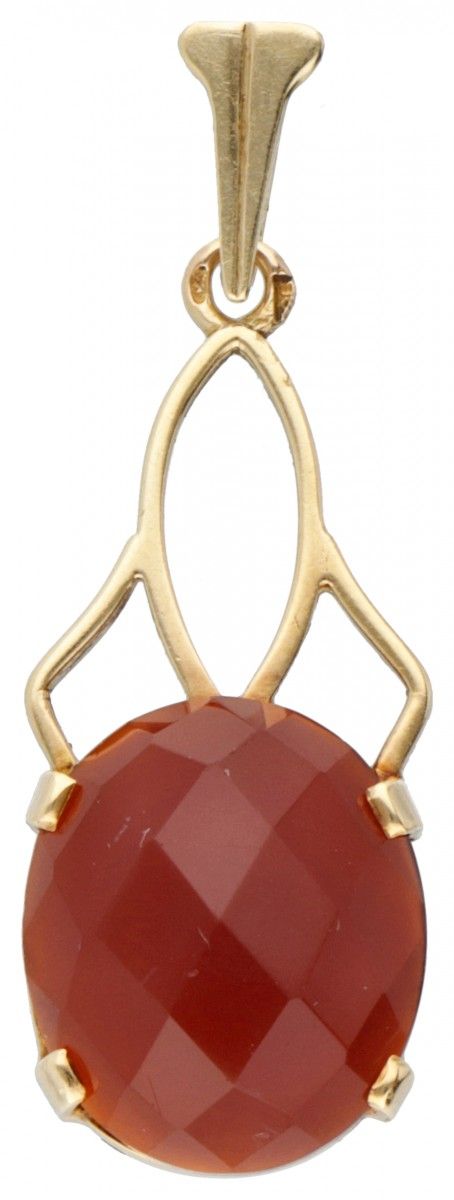 14K. Yellow gold vintage pendant set with carnelian. Punzoni: foglia di quercia,&hellip;