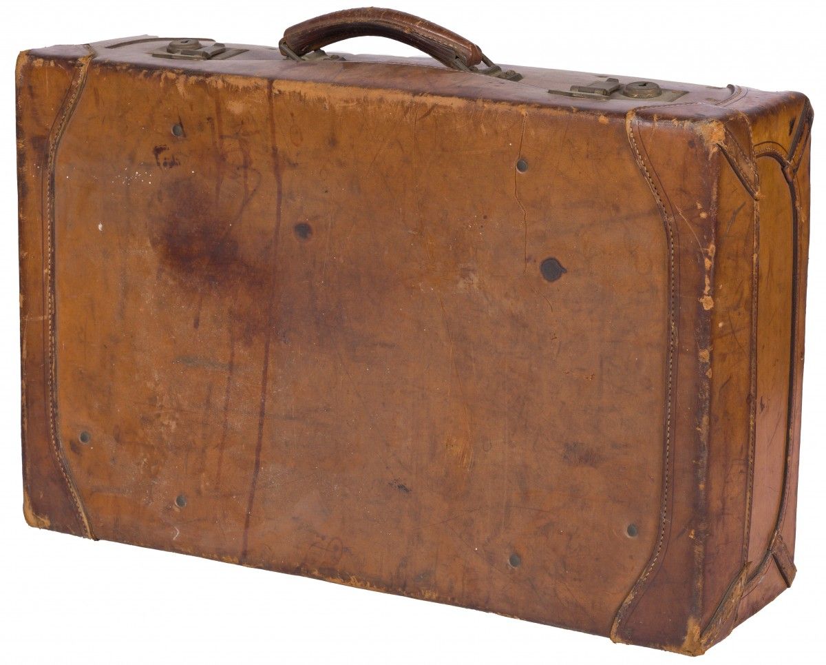 A brown leather travel suitcase, 1st half 20th century. L: 18cm, W: 60 cm, H: 38&hellip;