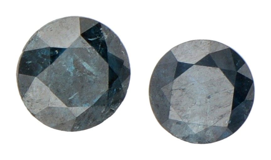 Lot of two Natural Blue Diamonds of 0.47 ct. (IGR Certified) and approx. 0.32 ct&hellip;