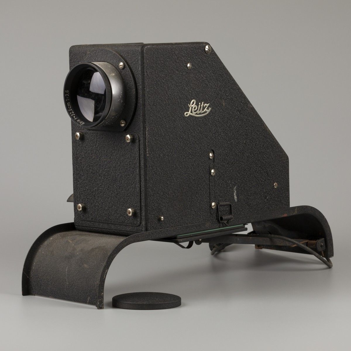 A Leitz Wetzlar epidiascope. Número de serie: A79294