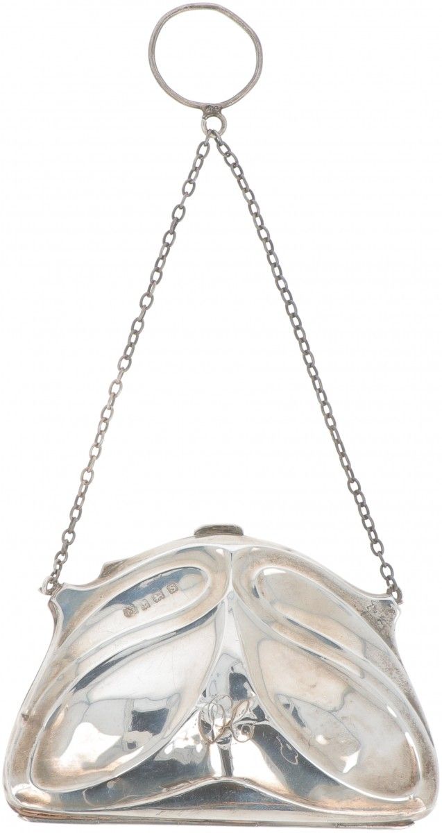 Ball bag silver. Avec des formes décoratives Jugendstil. Royaume-Uni, Birmingham&hellip;