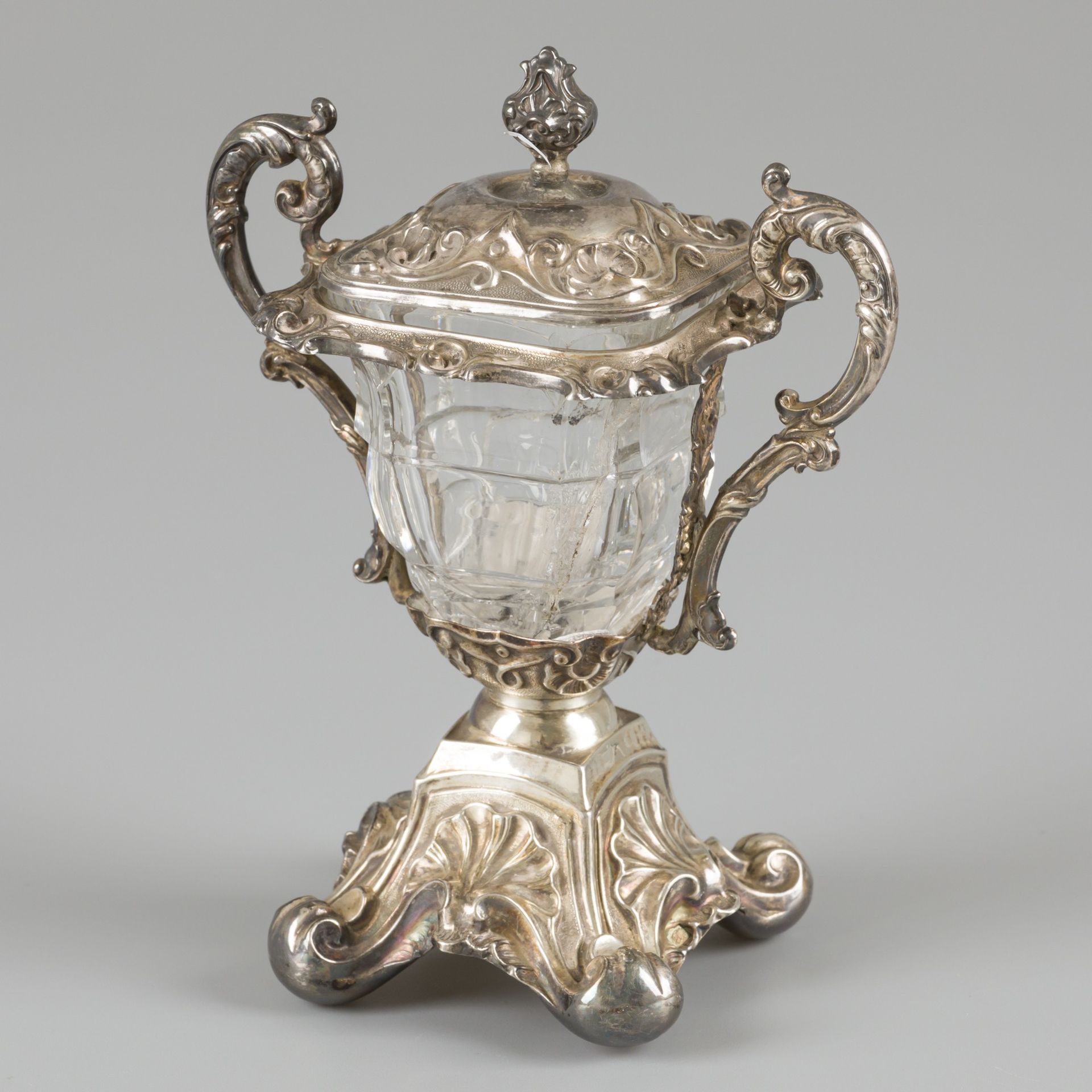 Mustard pot silver. Adorned with embossed decorations and partly filled. Belgium&hellip;