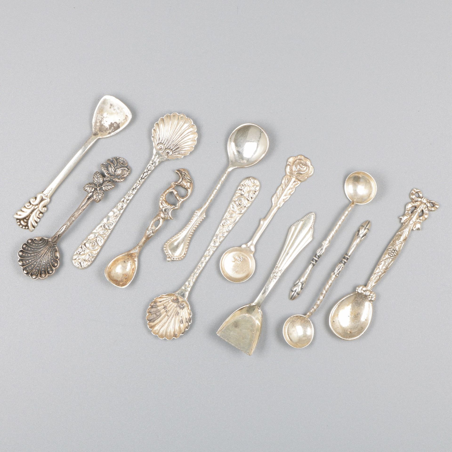 11-piece lot salt spoons silver. Various versions, including 1 silver-plated spo&hellip;