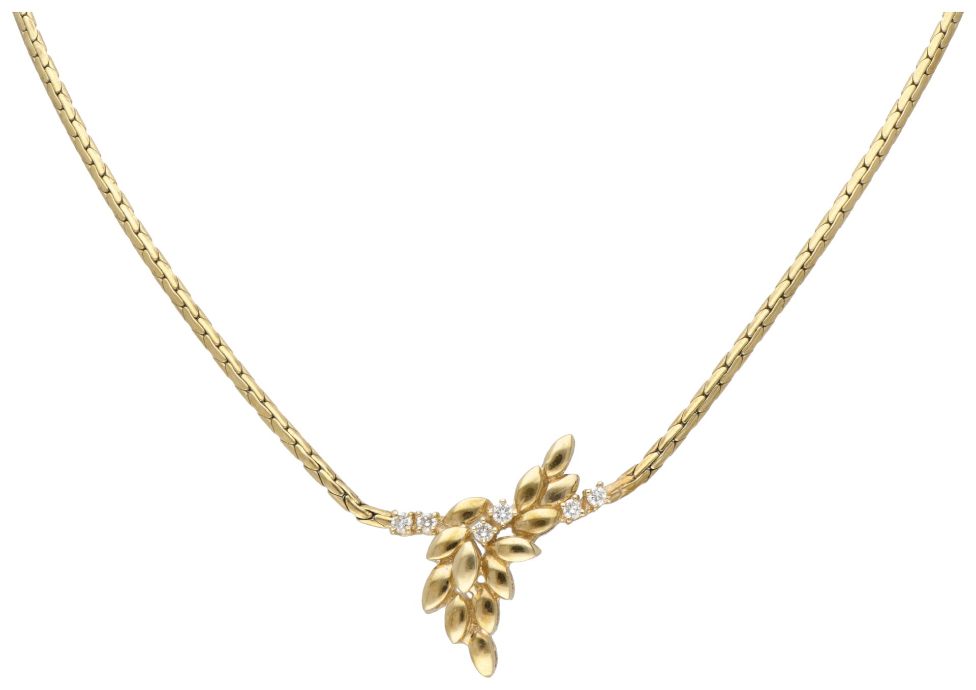18K. Yellow gold vintage necklace set with approx. 0.18 ct. Diamond. Poinçon : 7&hellip;