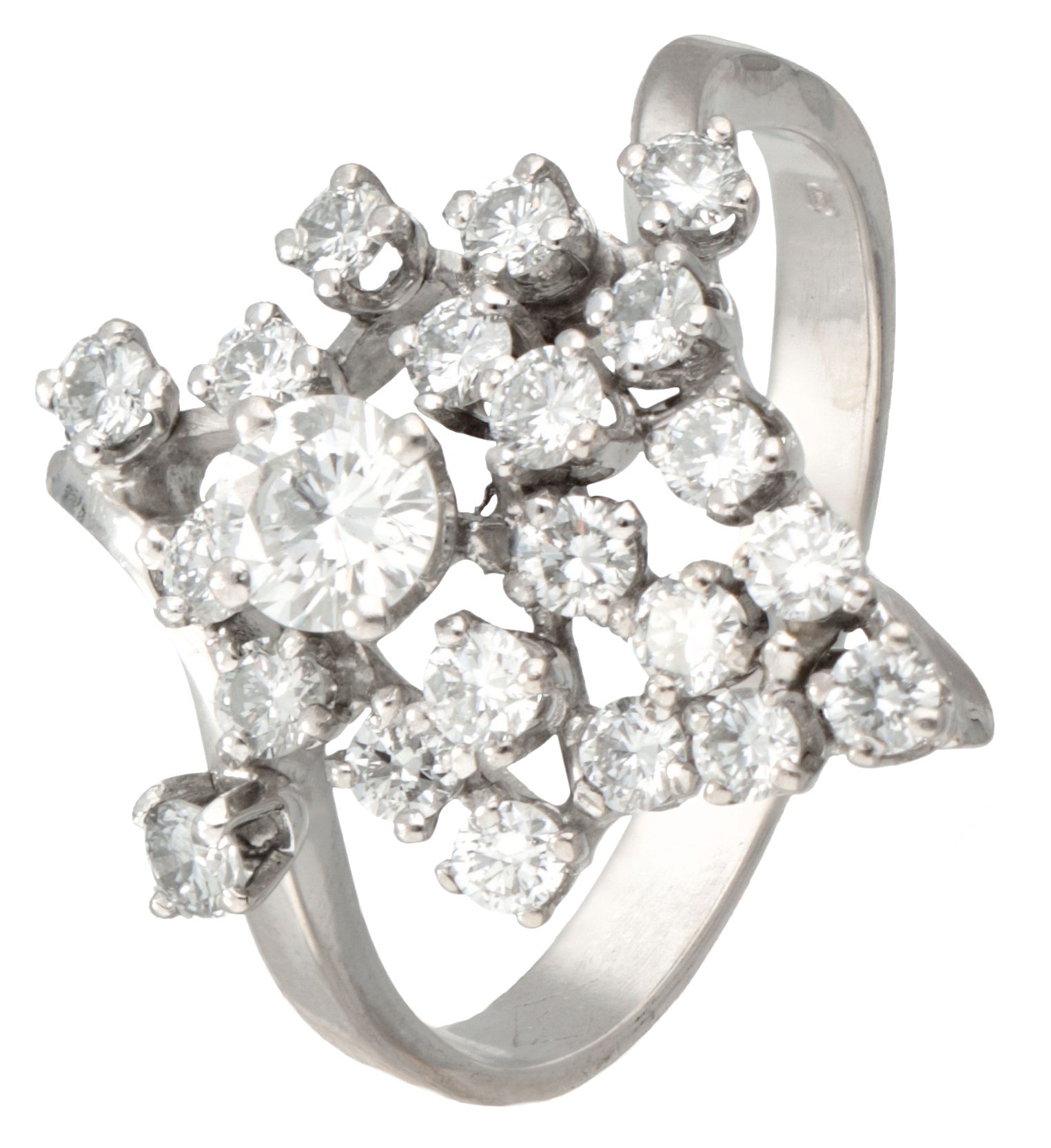 18K. White gold entourage ring set with approx. 0.84 ct. Diamond. Poinçon : 750.&hellip;
