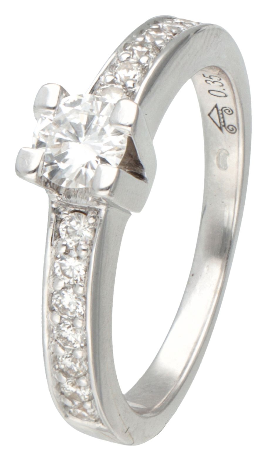 14K. White gold shoulder ring set with approx. 0.62 ct. Diamond. Poinçons : 585.&hellip;