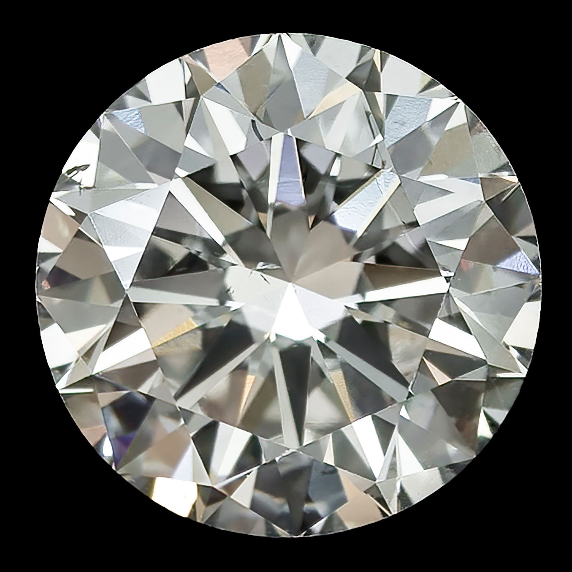GIA certified 2.09 ct. Round brilliant cut natural diamond. 切割。圆形亮光。清晰度。净度: VS2。&hellip;