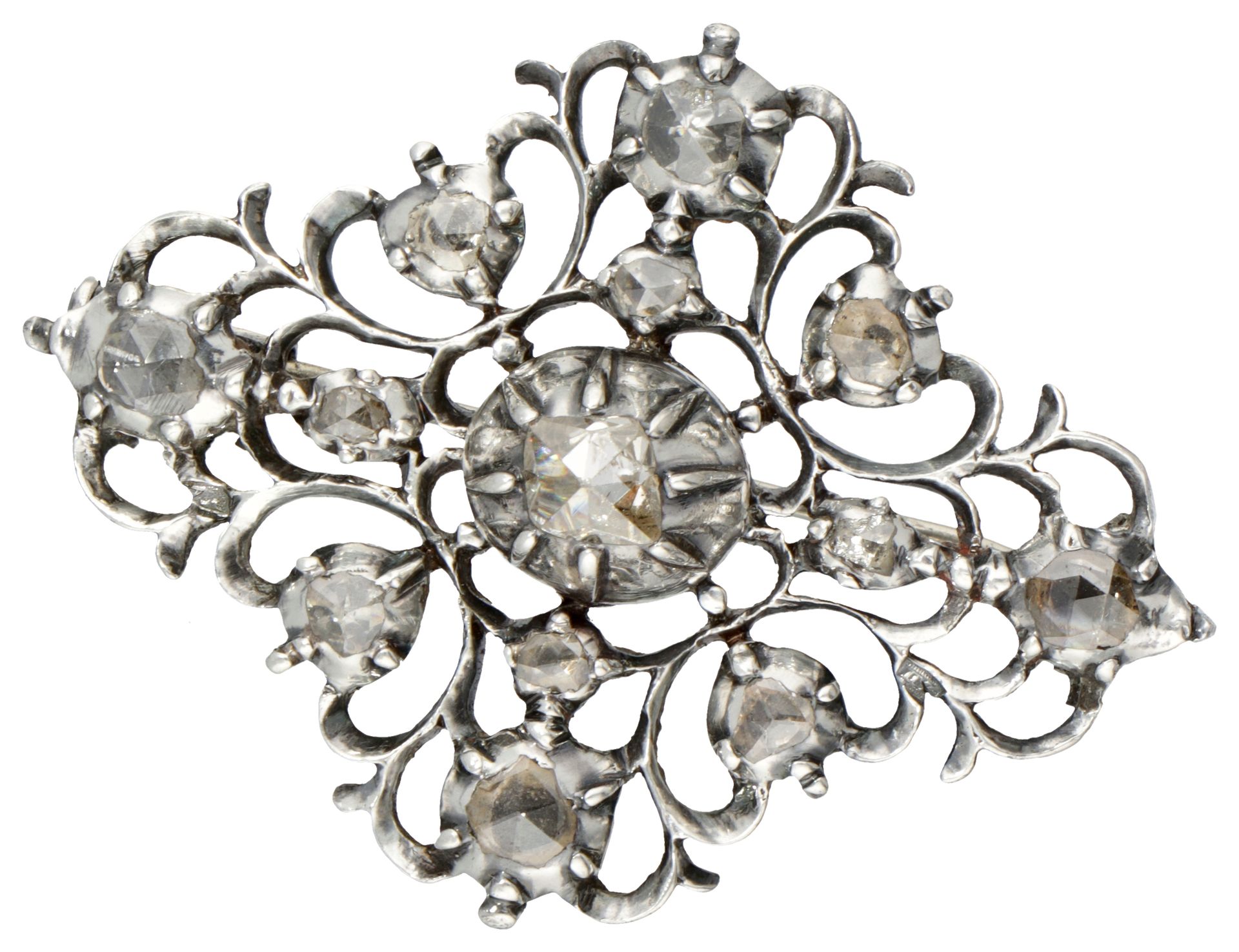 Georgian 835 silver brooch set with rose cut diamond. 印记：动物头像（法国），ZII。镶嵌13颗玫瑰式切割&hellip;