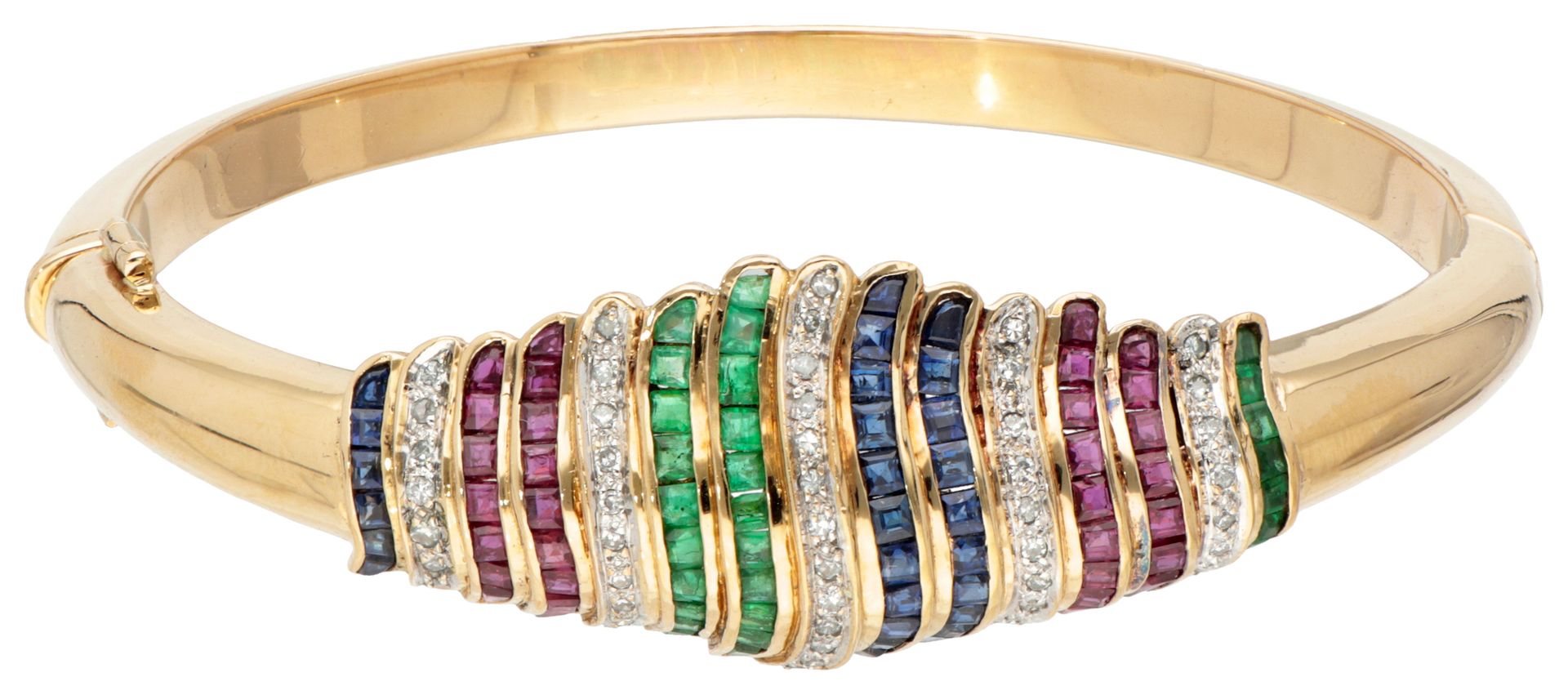 18K. Yellow gold Italian design bangle bracelet set with approx. 0.235 ct. Diamo&hellip;