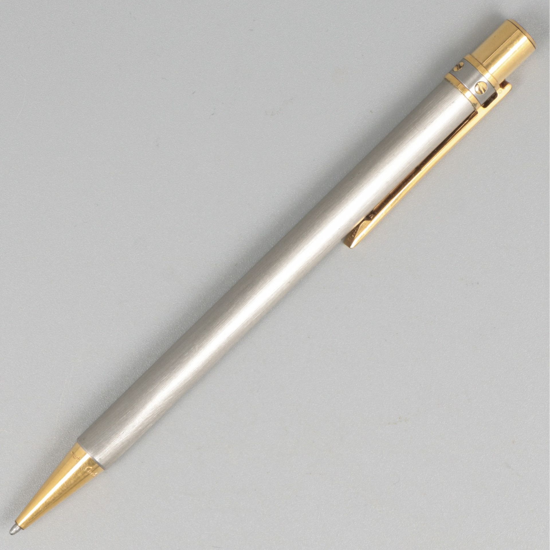 Cartier ballpoint pen. "Must de Cartier" avec dorure. France, Paris, Cartier, 20&hellip;