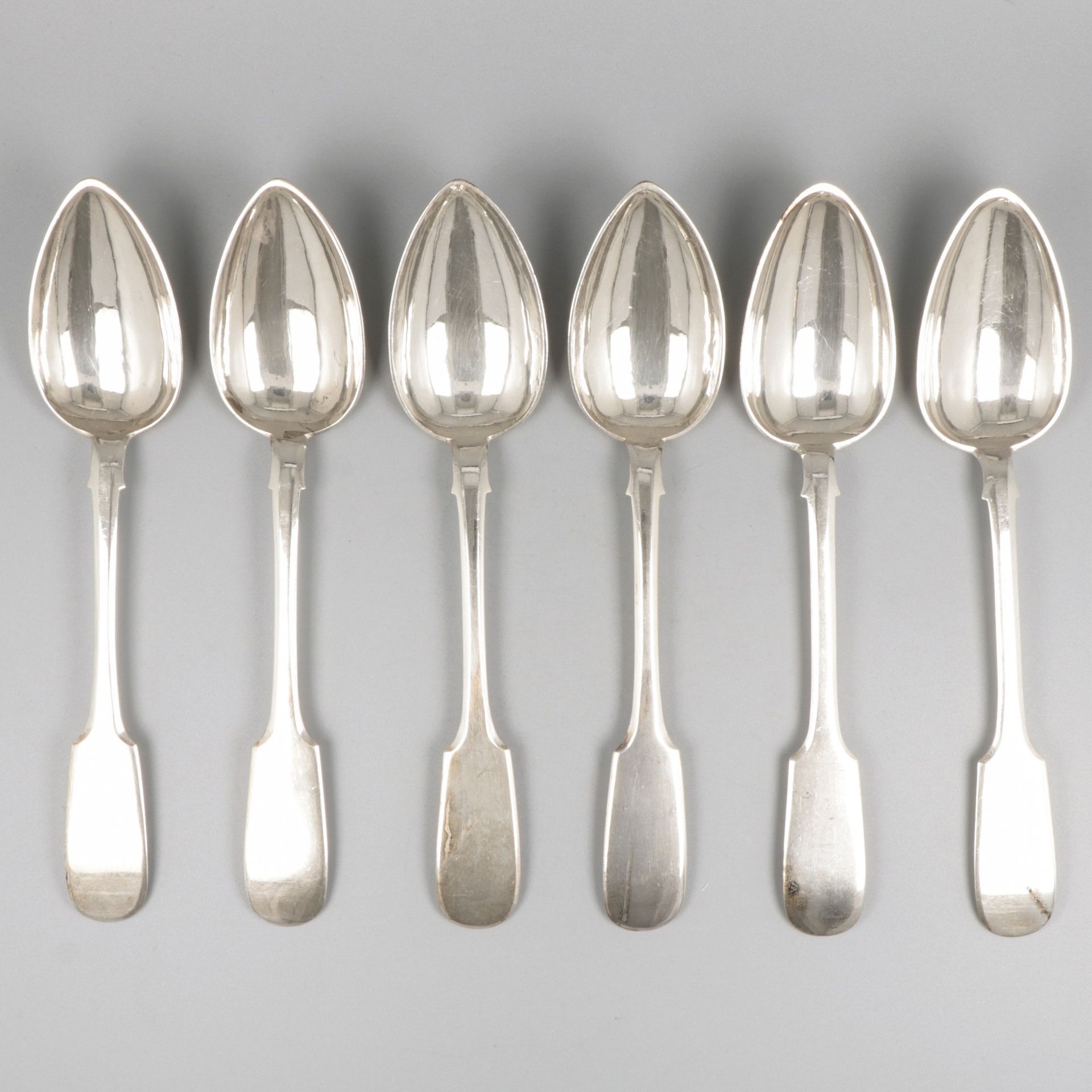 6-piece set dinner spoons silver. 光滑的模型。拉脱维亚，里加，1874年，印记：未知的制造者标记，化验标记，84，城市印记 -&hellip;