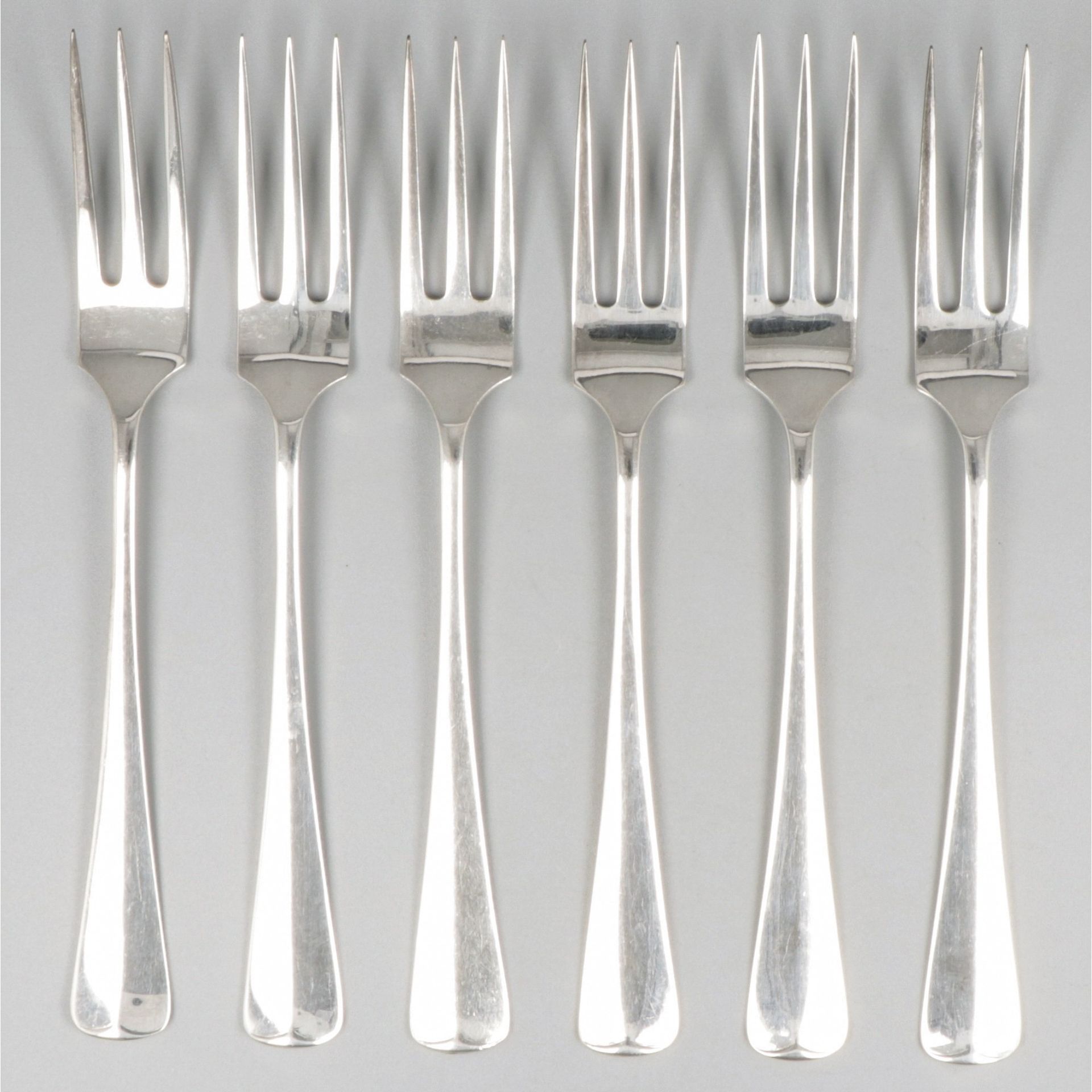 6-piece set of forks ''Haags Lofje'' silver. ''Haags Lofje''。荷兰，Schoonhoven，Gebr&hellip;