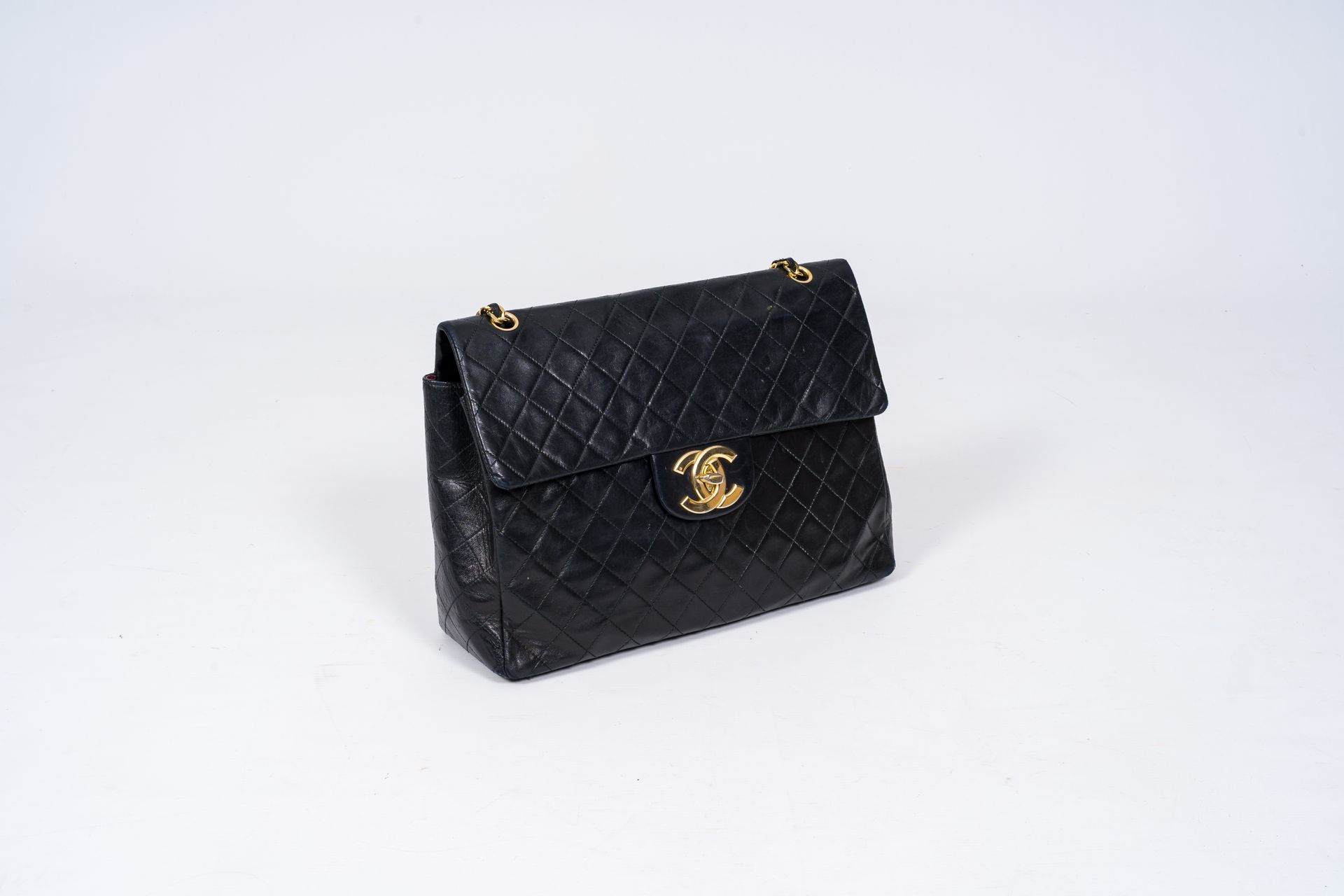 A black leather Coco Chanel handbag, second half 20th C. Borsa Coco Chanel in pe&hellip;