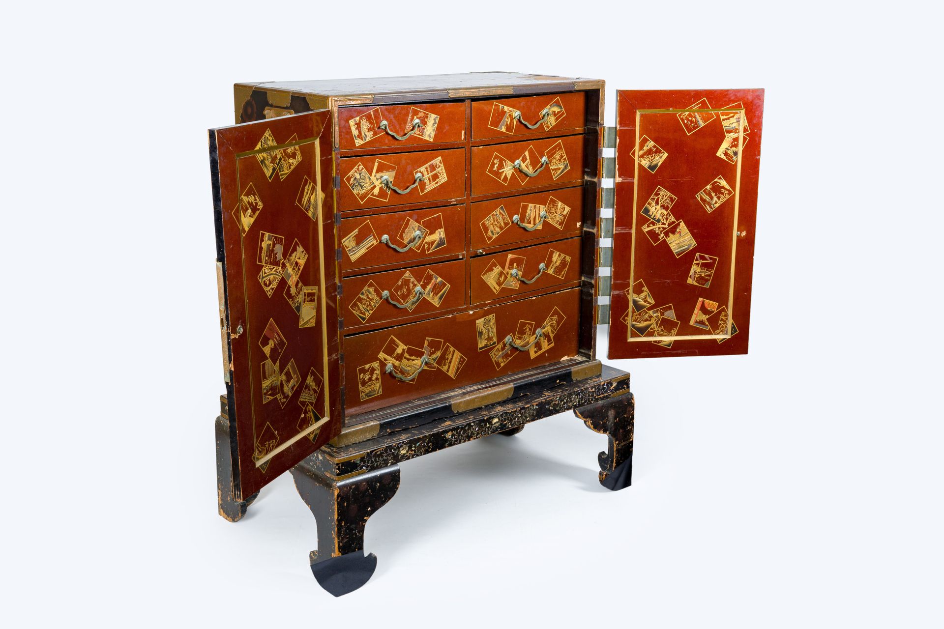 A Japanese lacquer cabinet on mother-of-pearl-inlaid stand, Meiji, 19th C. Cabin&hellip;