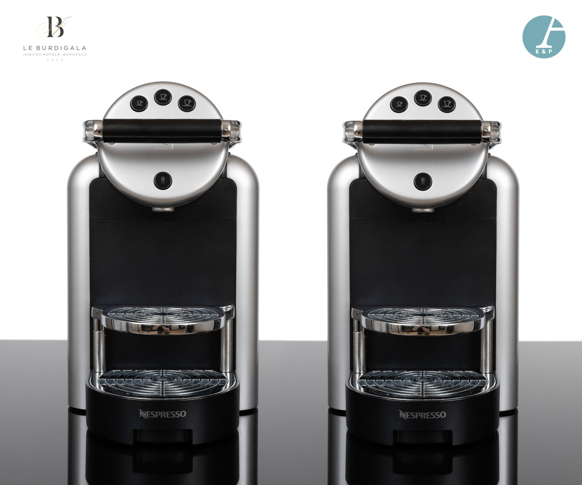 Null 从波尔多的Burdigala 4*酒店出发





NESPRESSO，一套2台茶和咖啡机。

高：32厘米 - 宽：20厘米 - 深：38厘米