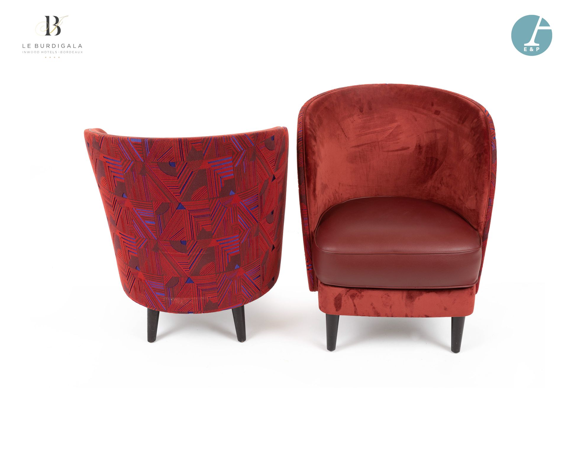 Null 从波尔多的4*酒店Burdigala出发





COLLINET SIEGES，一对低矮的扶手椅，贡多拉椅背，酒红色的仿皮座椅，酒红色的天鹅绒装饰&hellip;