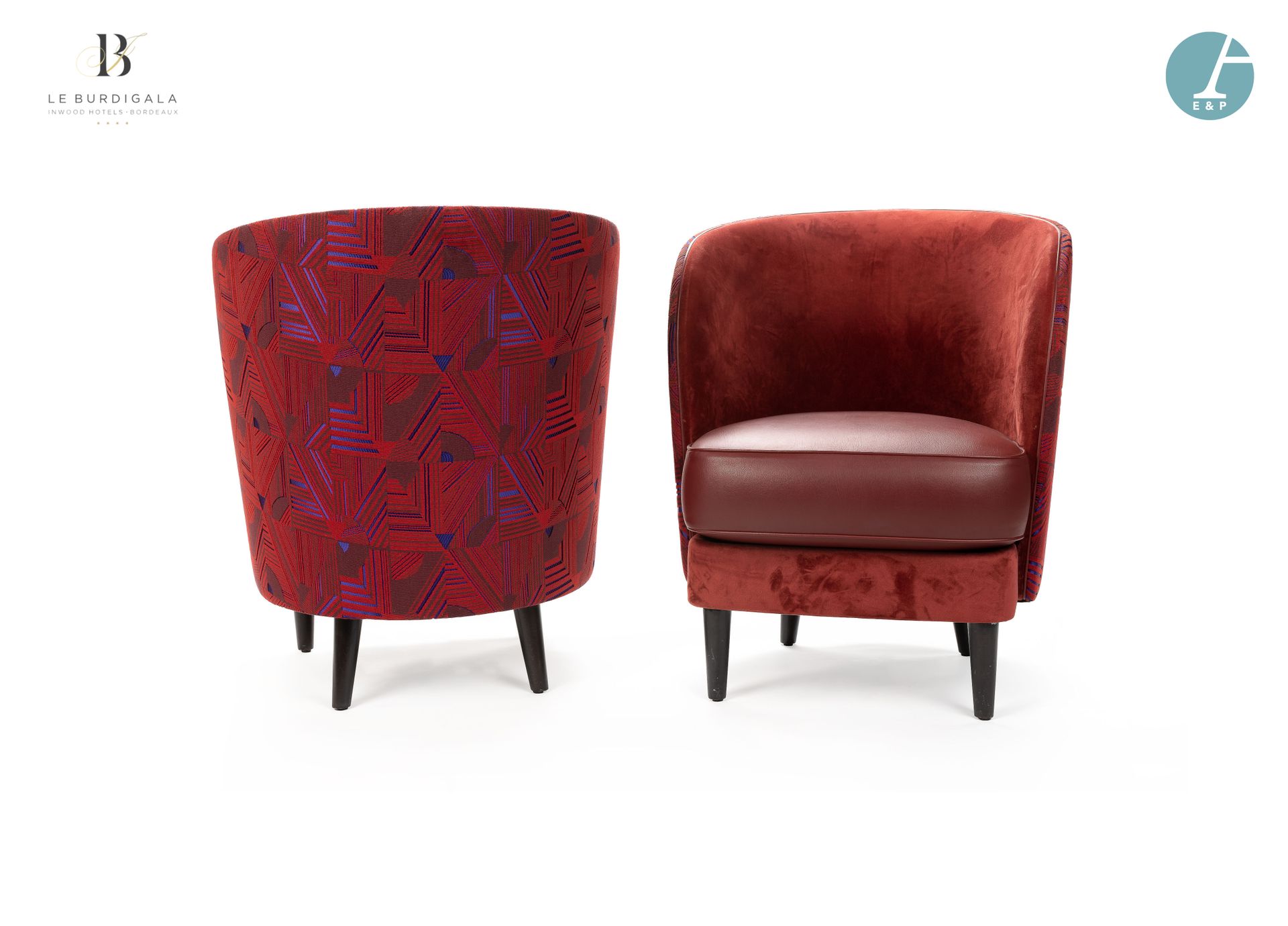 Null 从波尔多的4*酒店Burdigala出发





COLLINET SIEGES - 一对低矮的扶手椅，有贡多拉椅背，酒红色的天鹅绒装饰，红蓝几何图&hellip;