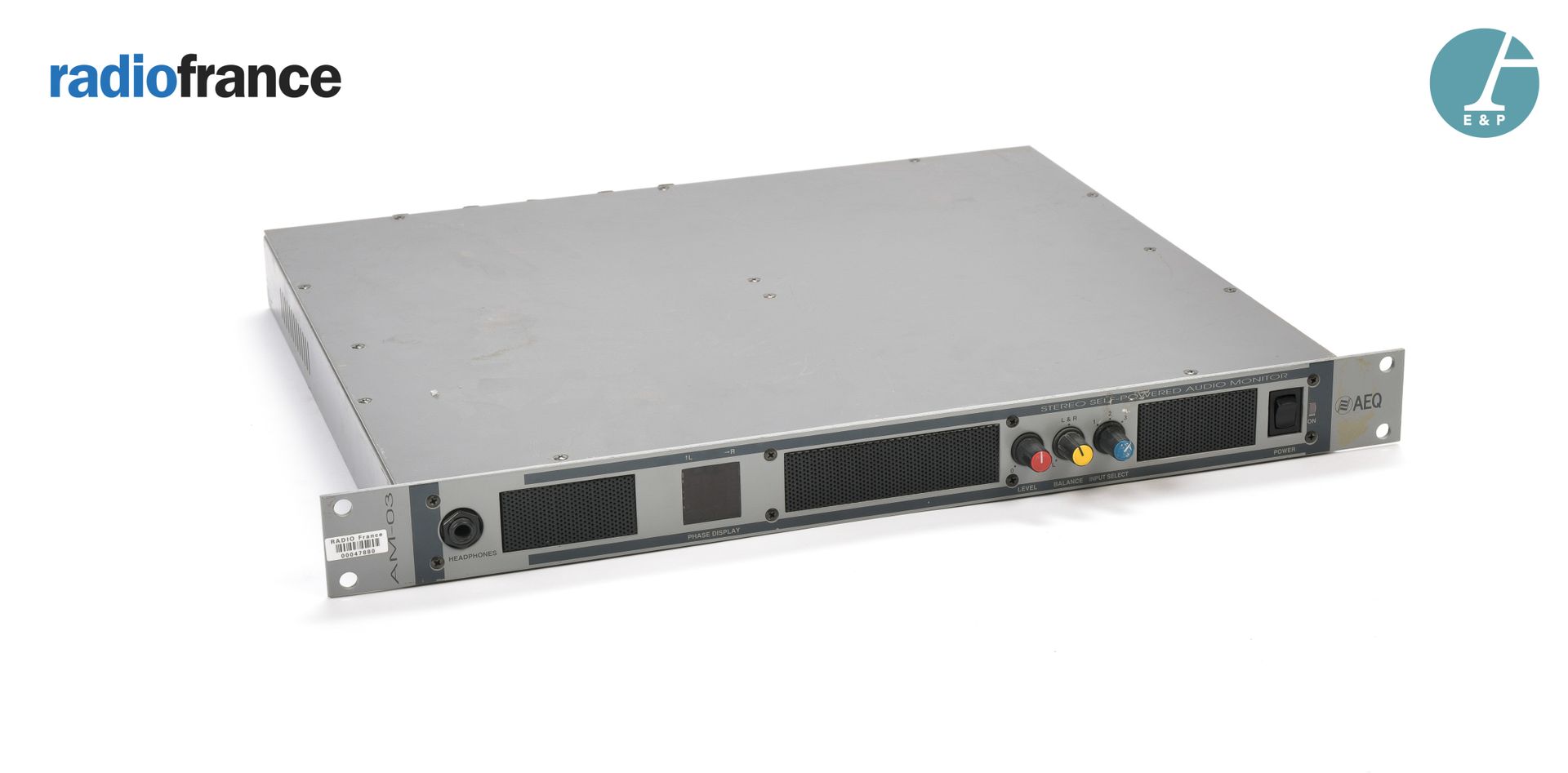 Null AEQ, Stereo self powered audio monitor, AM03. 

H: 4,5cm - B: 48,2cm - T: 3&hellip;