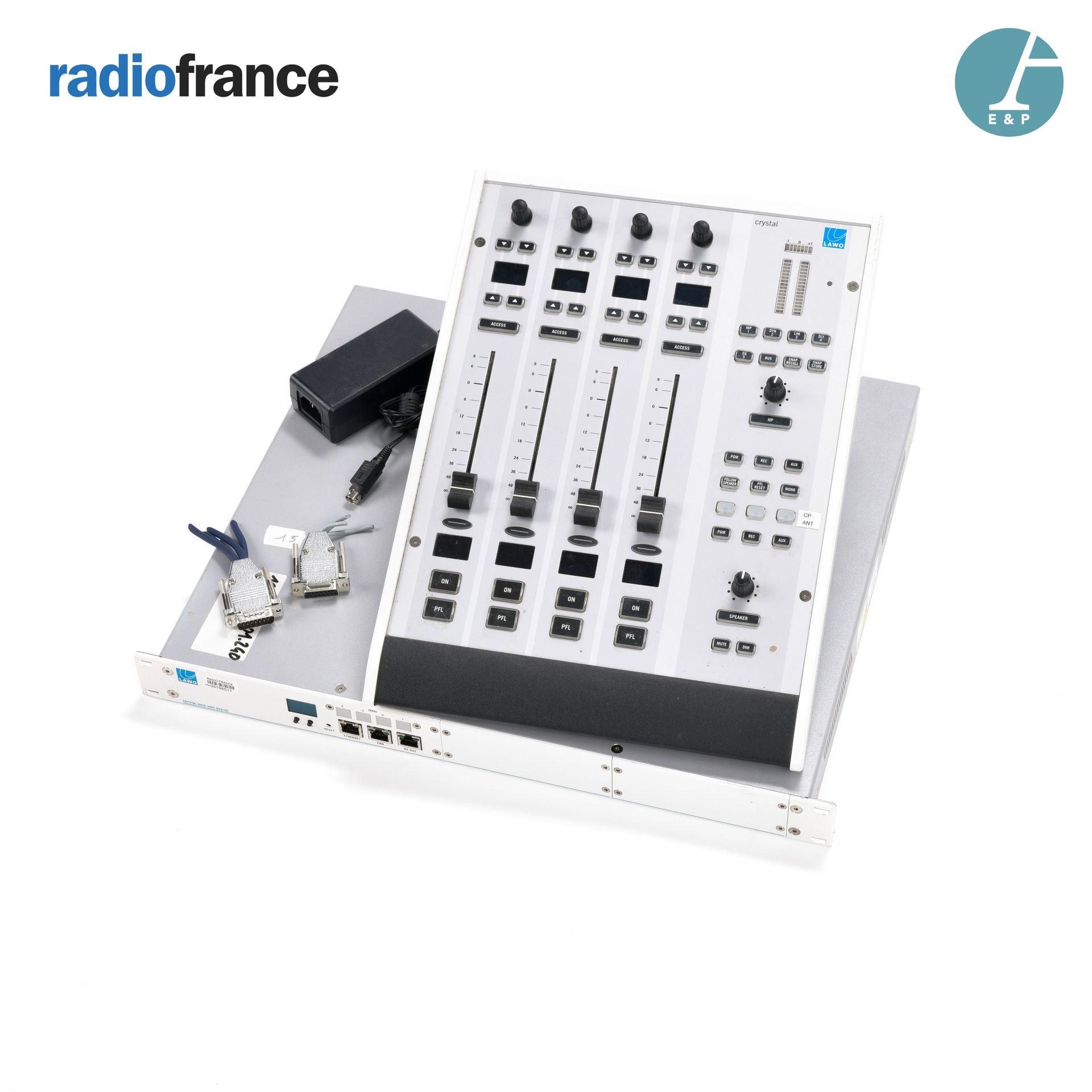Null LAWO, Radio Mixing Console, Mischpult Modell Crystal. 

H: 3,5cm - B: 28,8c&hellip;