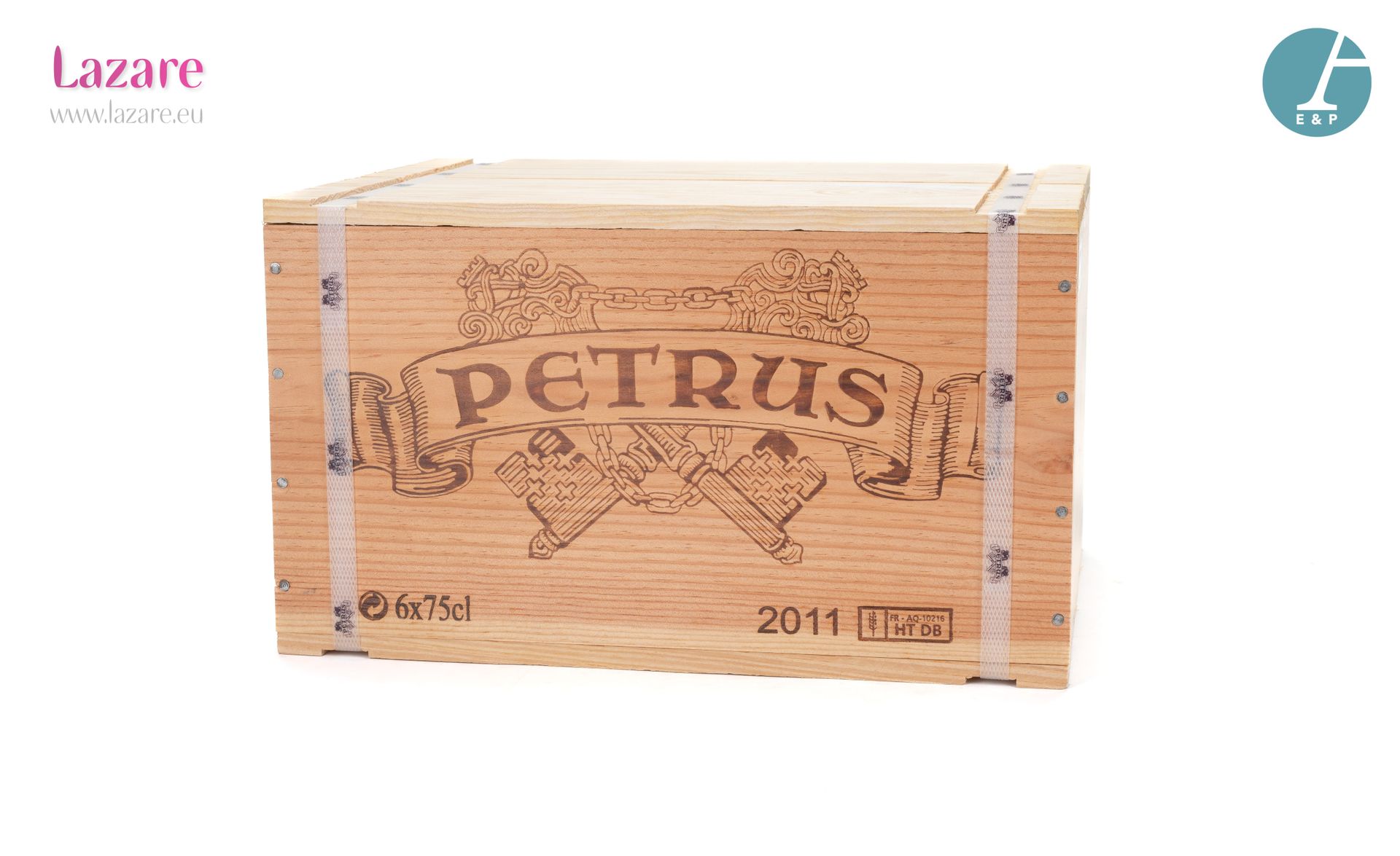 En provenance directe du domaine 
6 botellas PETRUS (caja de madera original) Po&hellip;