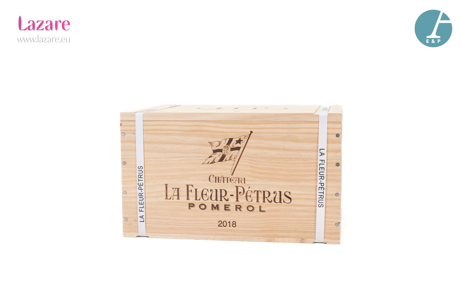 En provenance directe du domaine 
6 bottiglie LA FLEUR PETRUS (cassa di legno or&hellip;